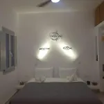 Astivi Santorini * Pýrgos